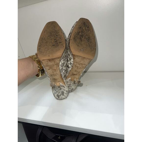 Jimmy Choo Animal Print Leather Slingback Pumps - Size 38 - Picture 4 of 6
